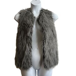 New York & Company Gray Soft, Shaggy Vest Size XS/S